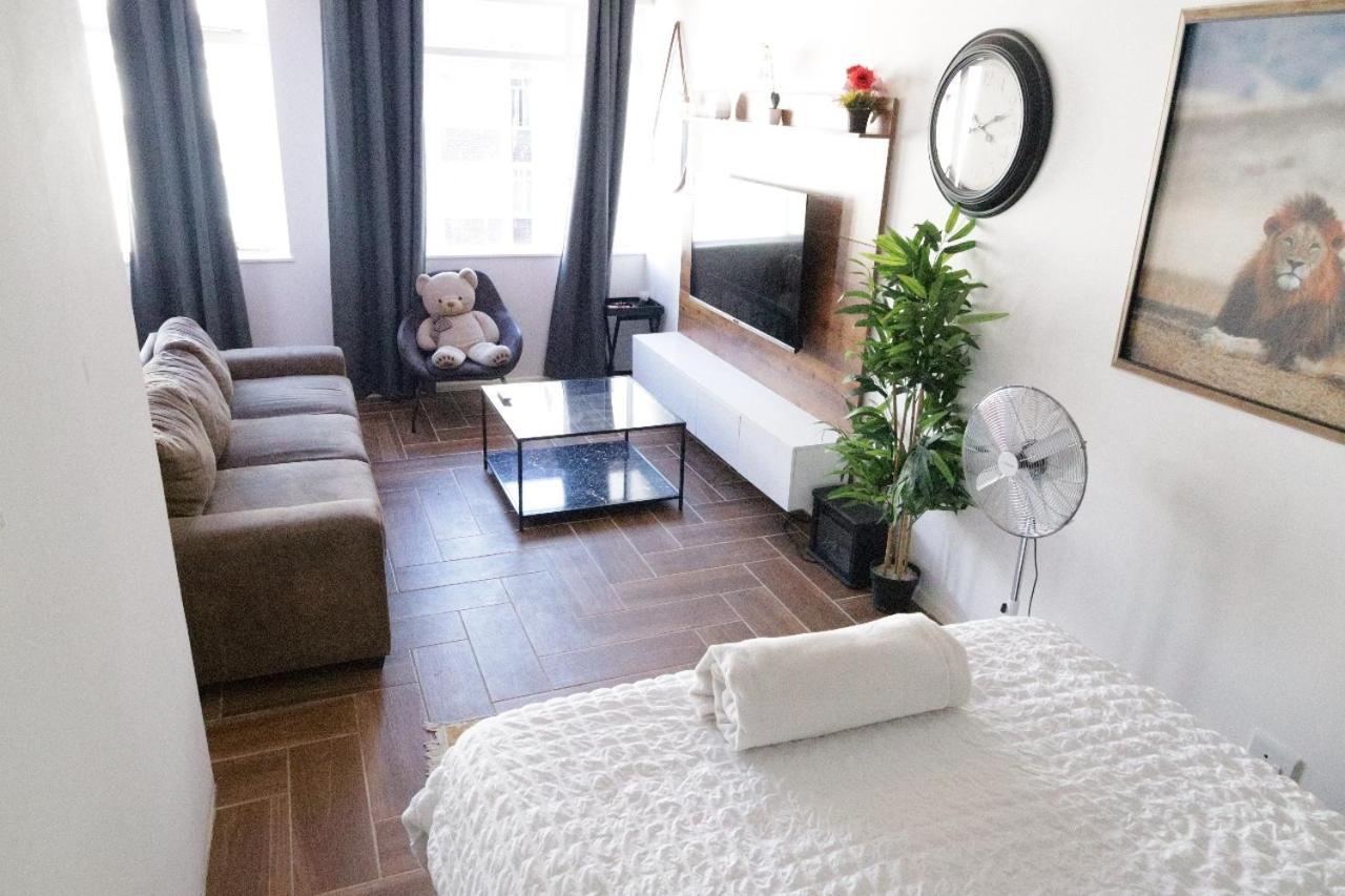 Apartment Senator Park Cape Town